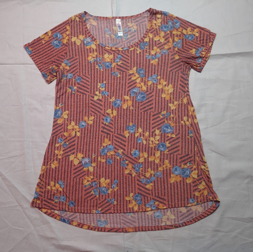 Lularoe Shirt Women's Small Multicolor Floral Tee Short Sleeve Round Neck Top